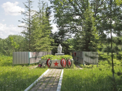 Братская могила д. Чумазово